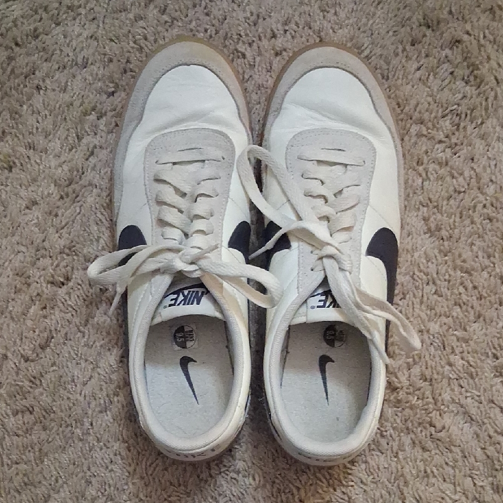 Nike Classic White and Black Women's Sneakers